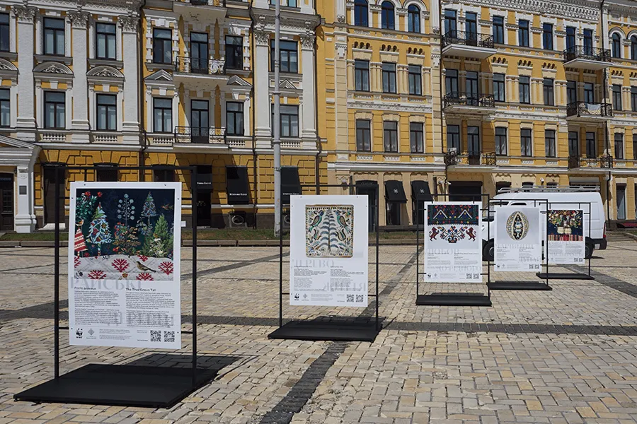 РЕКЛАМНІ КОНСТРУКЦІЇ